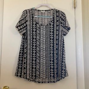 LuLaRoe Classic T